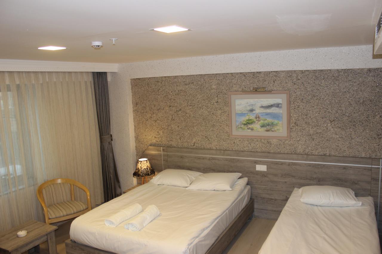 Tavsanli Otel キュタヒヤ エクステリア 写真